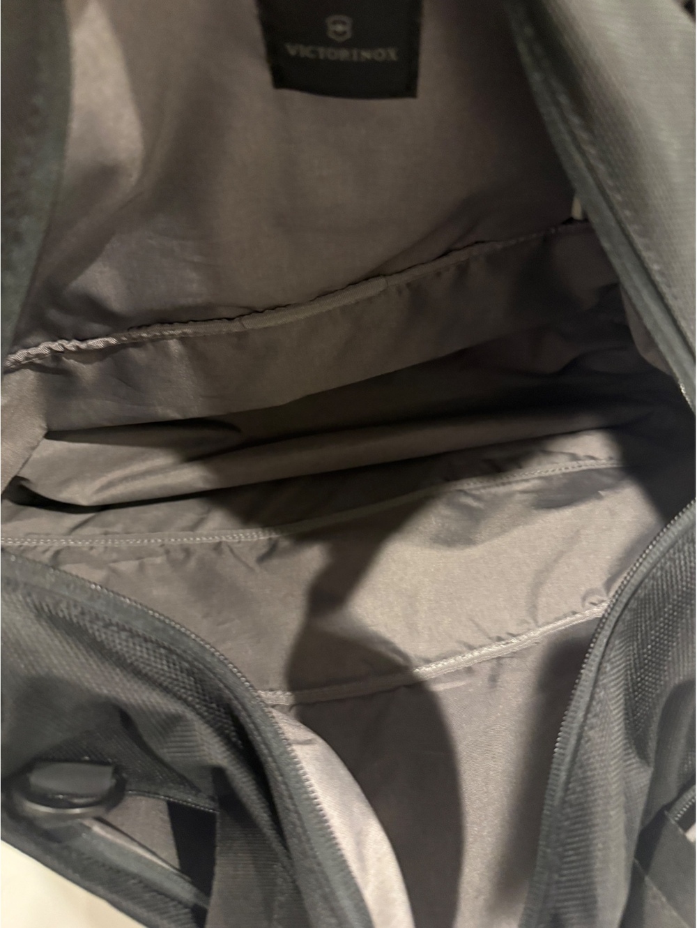 Victorinox Black Travel Duffel Bag with Multiple Compartments - Picture 7 of 8